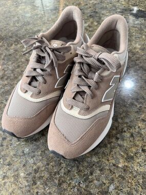 New Balance Brown 997R